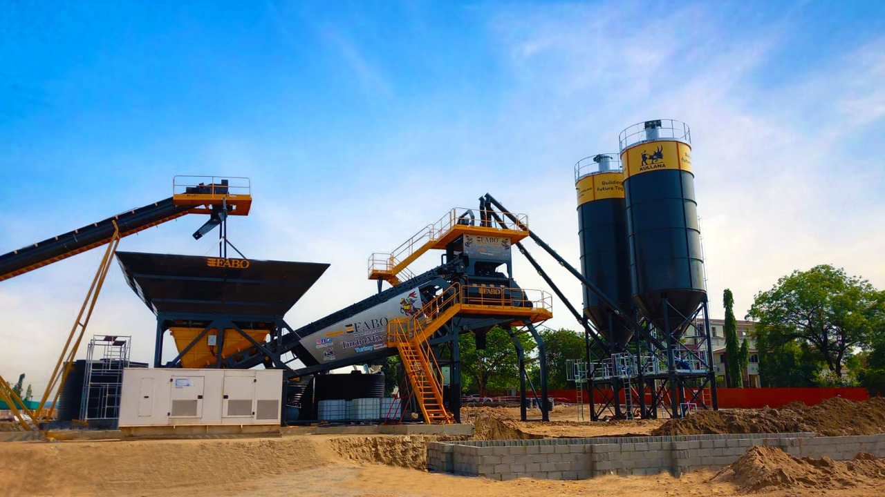 FABO mobile concrete batching plant - Centrale à béton: photos 3 FABO mobile concrete batching plant - Centrale à béton: photos 3