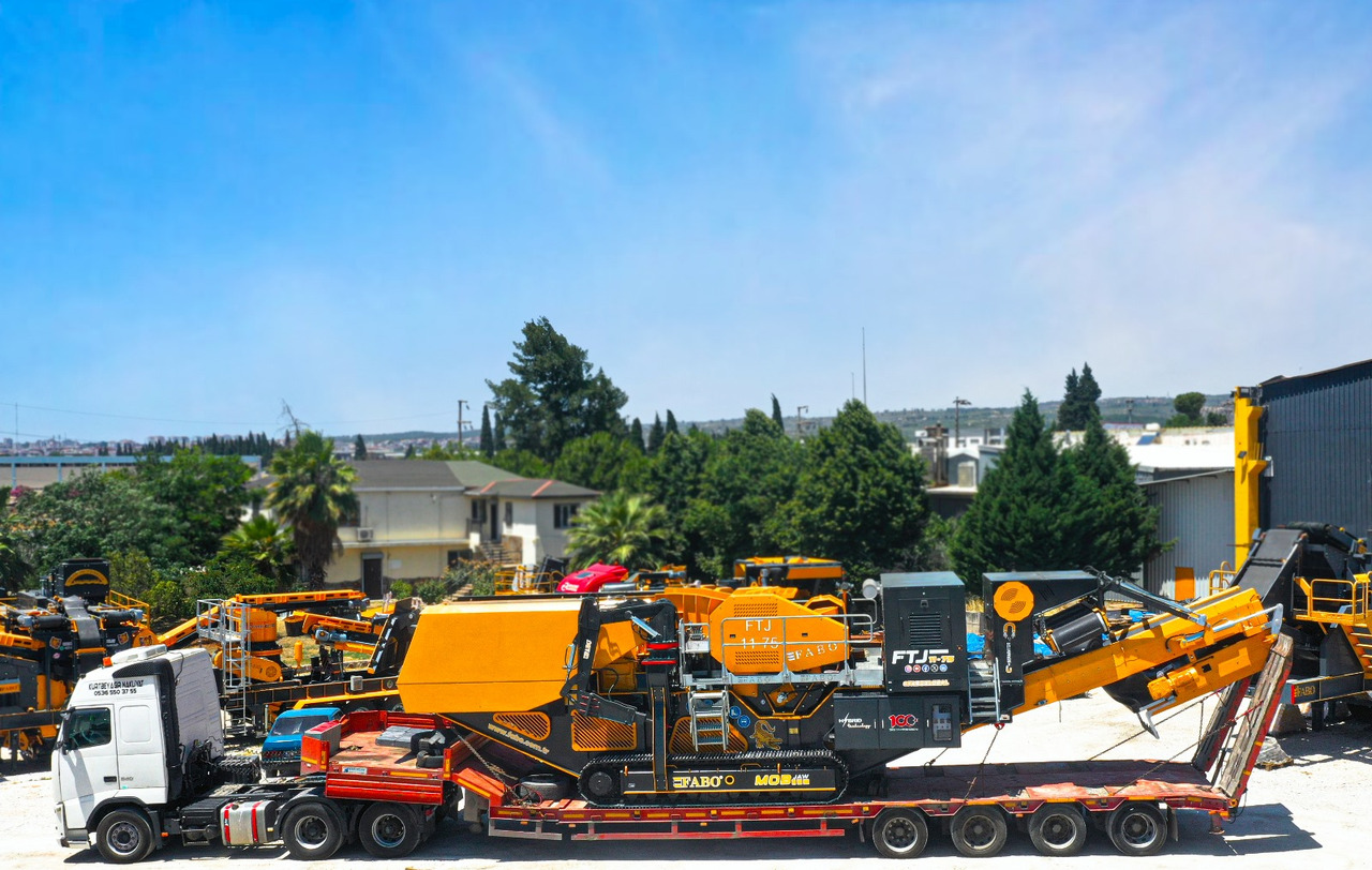 FABO mobile jaw crusher - Concasseur à mâchoires: photos 3 FABO mobile jaw crusher - Concasseur à mâchoires: photos 3