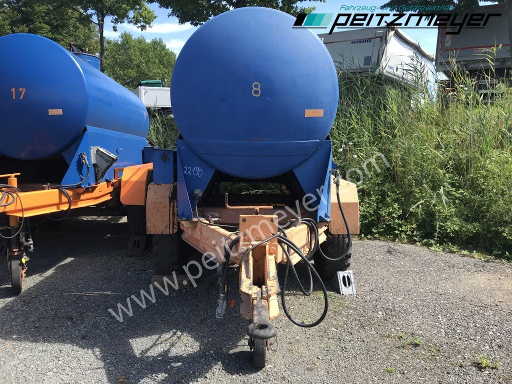 BATHE TANDEMANHÄNGER Bitum / Teerkocher 3,5 m³ - Remorque citerne: photos 4 BATHE TANDEMANHÄNGER Bitum / Teerkocher 3,5 m³ - Remorque citerne: photos 4