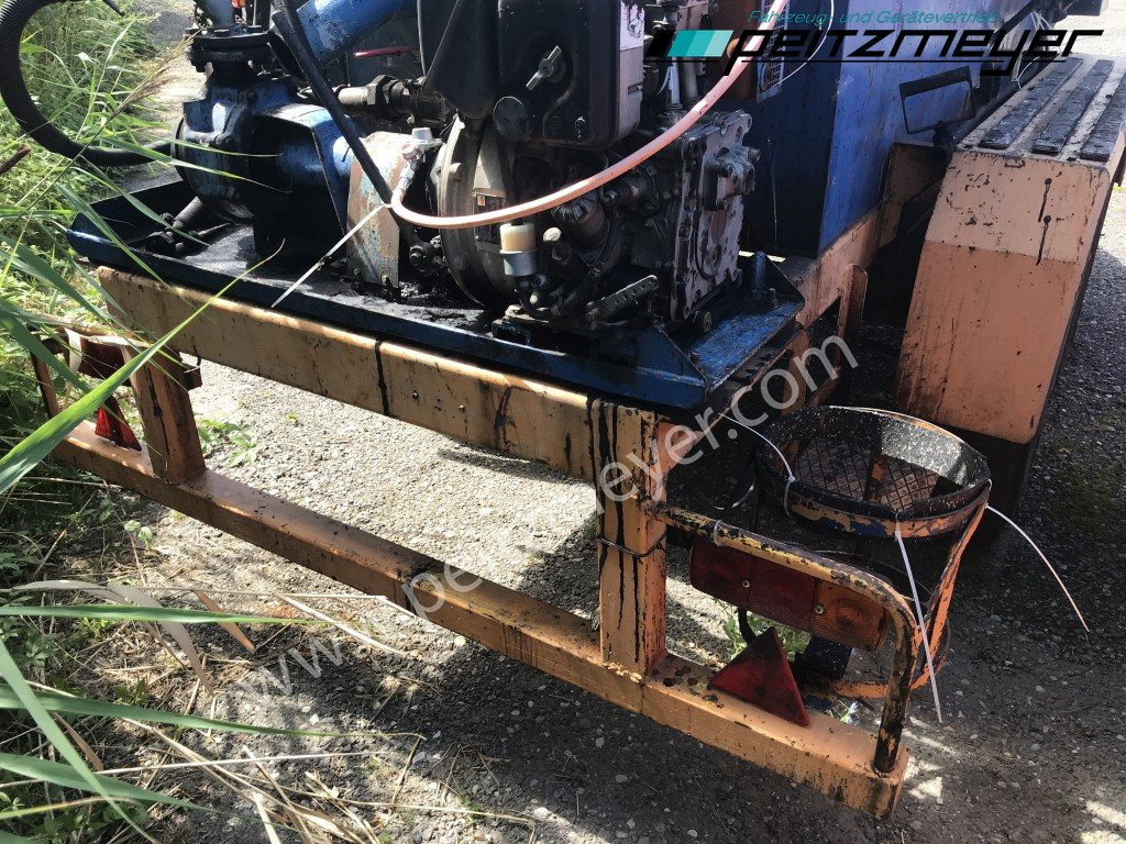 Remorque citerne BATHE TANDEMANHÄNGER Bitum / Teerkocher 3,5 m³: photos 13 Remorque citerne BATHE TANDEMANHÄNGER Bitum / Teerkocher 3,5 m³: photos 13