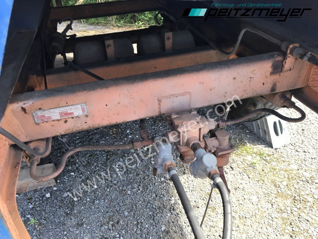 Remorque citerne BATHE TANDEMANHÄNGER Bitum / Teerkocher 3,5 m³: photos 9 Remorque citerne BATHE TANDEMANHÄNGER Bitum / Teerkocher 3,5 m³: photos 9