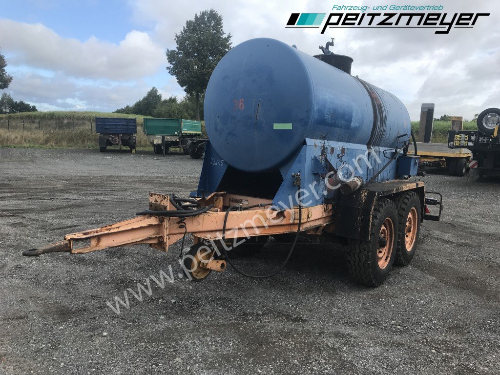 BATHE TANDEMANHÄNGER Bitum / Teerkocher 3,5 m³ - Répandeuse: photos 3 BATHE TANDEMANHÄNGER Bitum / Teerkocher 3,5 m³ - Répandeuse: photos 3