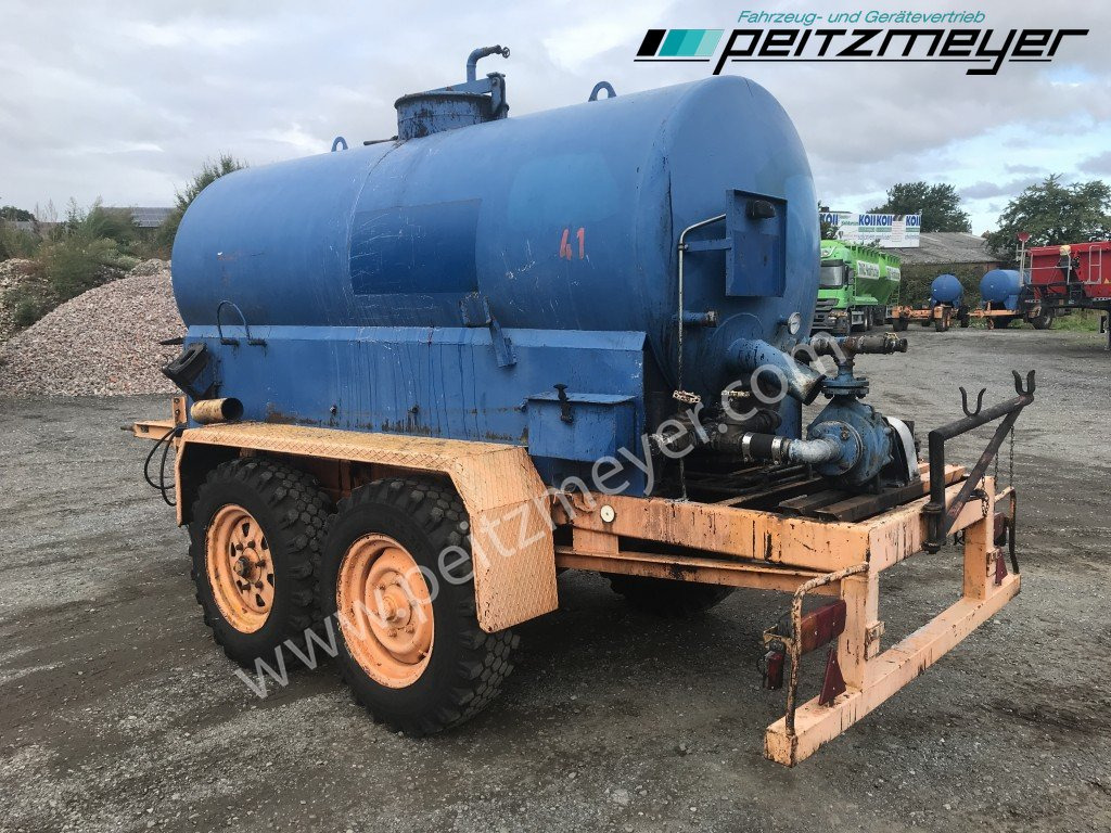 BATHE TANDEMANHÄNGER Bitum / Teerkocher 3,5 m³ Hatz Diesel-Motor 1 B 40 - Répandeuse: photos 2 BATHE TANDEMANHÄNGER Bitum / Teerkocher 3,5 m³ Hatz Diesel-Motor 1 B 40 - Répandeuse: photos 2
