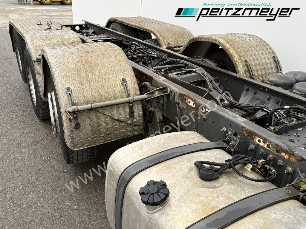 Châssis cabine DAF CF 440 FAK 8x2 Fahrgestell Getriebe neuwertig: photos 16