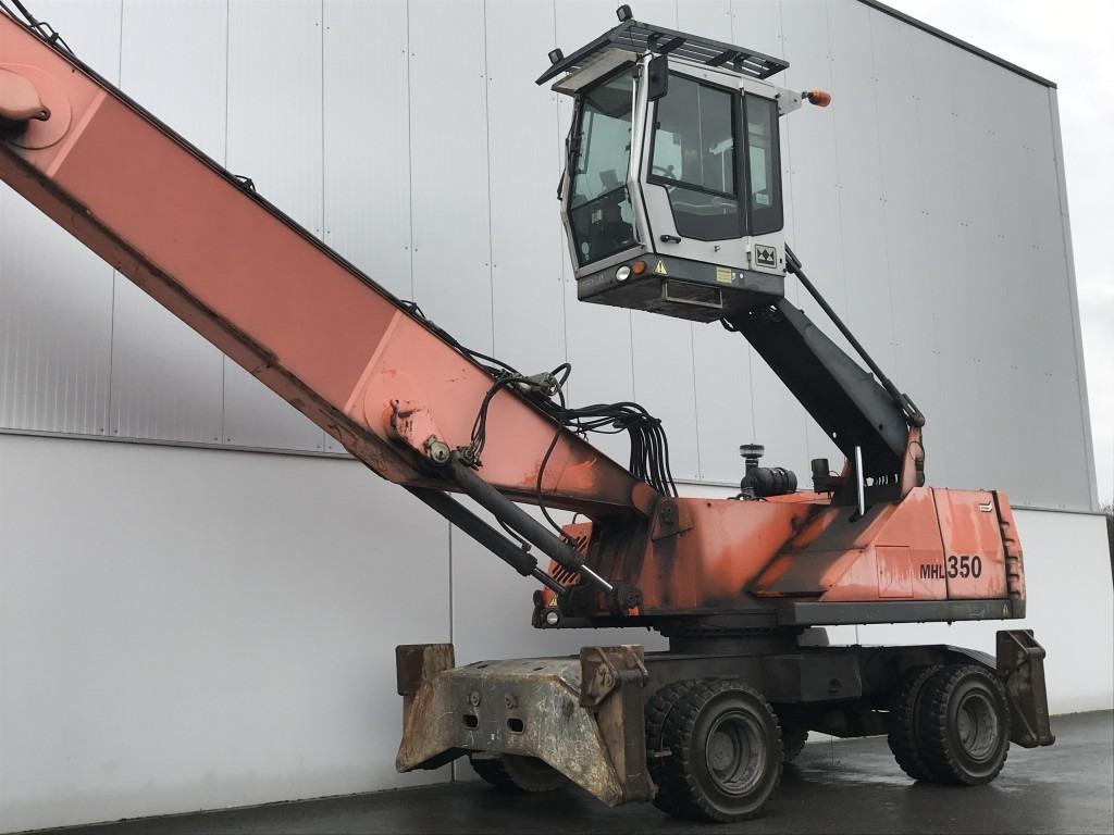 FUCHS Umschlagbagger MHL 350 Deutz-Motor - Pelle de manutention: photos 3 FUCHS Umschlagbagger MHL 350 Deutz-Motor - Pelle de manutention: photos 3