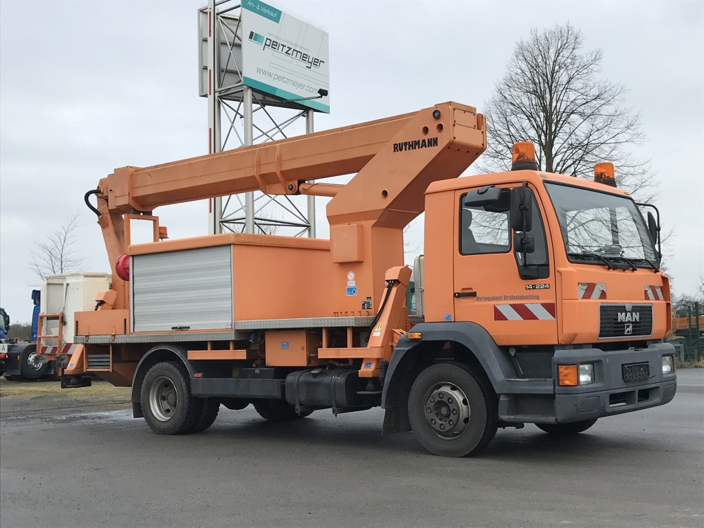 MAN L75 14.224 BB Ruthmann Hubarbeitsbühne T 225 - Camion avec nacelle: photos 2 MAN L75 14.224 BB Ruthmann Hubarbeitsbühne T 225 - Camion avec nacelle: photos 2