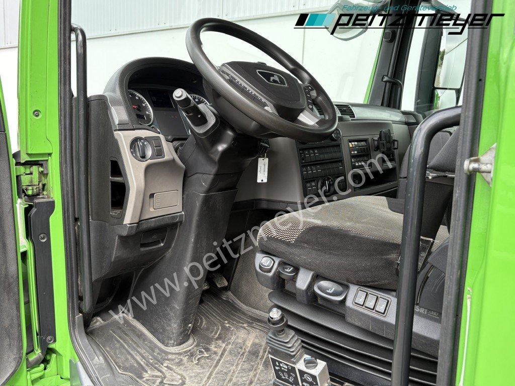 Camion benne MAN TGS 26.460 FL 6x2 Kipper+Kran+Funk Lenkachse, 2-Seitenkipper, Atlas 172.3: photos 12 Camion benne MAN TGS 26.460 FL 6x2 Kipper+Kran+Funk Lenkachse, 2-Seitenkipper, Atlas 172.3: photos 12