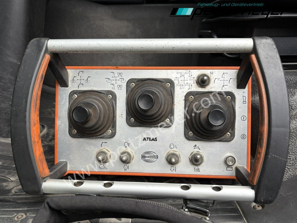 Camion benne MAN TGS 26.460 FL 6x2 Kipper+Kran+Funk Lenkachse, 2-Seitenkipper, Atlas 172.3: photos 18 Camion benne MAN TGS 26.460 FL 6x2 Kipper+Kran+Funk Lenkachse, 2-Seitenkipper, Atlas 172.3: photos 18