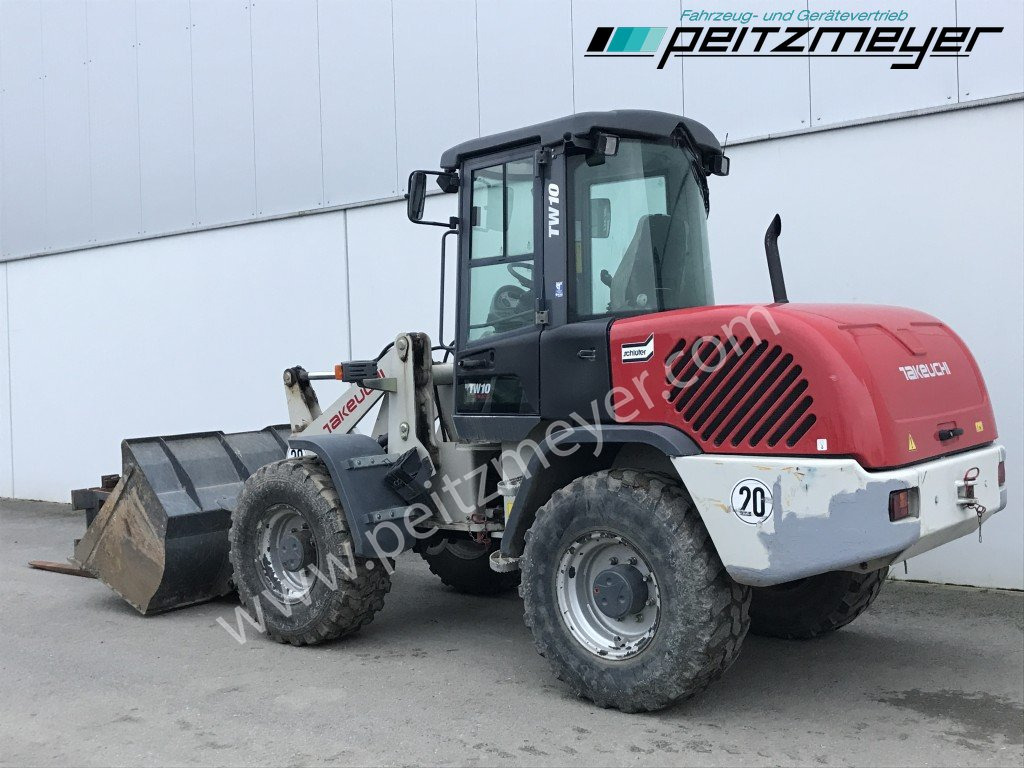 TAKEUCHI RADLADER TW 10 - Chargeuse sur pneus: photos 3 TAKEUCHI RADLADER TW 10 - Chargeuse sur pneus: photos 3