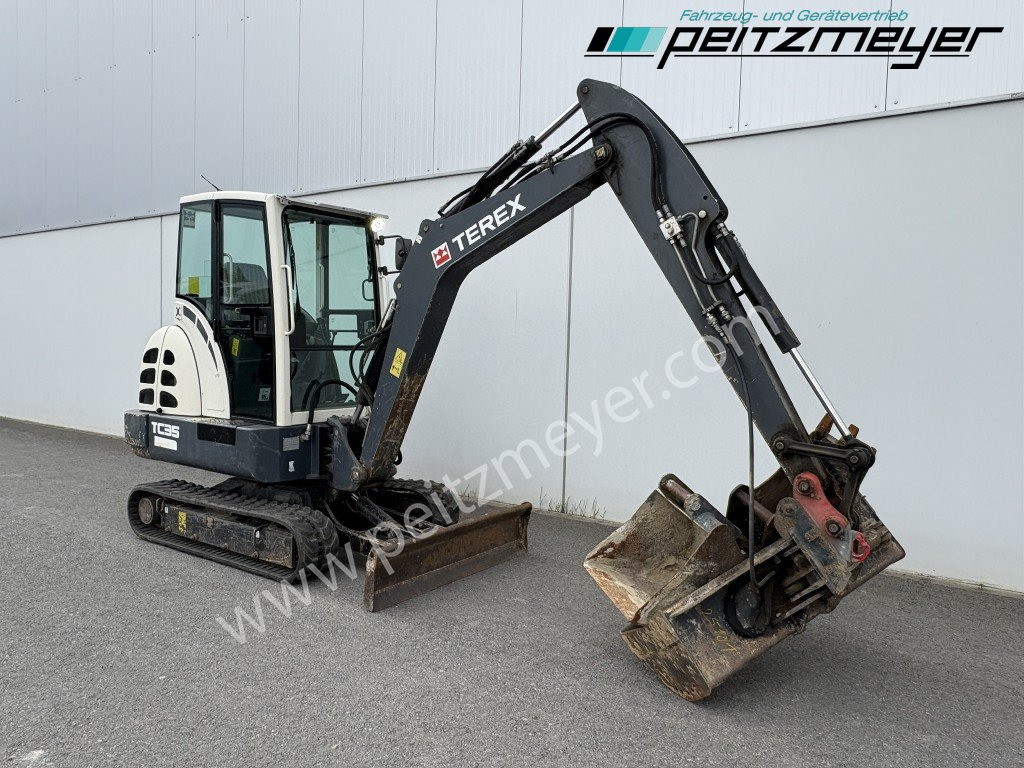 TEREX MINIBAGGER TC 35 mit hydr. Schwenklöffel 1.300 mm - Mini pelle: photos 2 TEREX MINIBAGGER TC 35 mit hydr. Schwenklöffel 1.300 mm - Mini pelle: photos 2