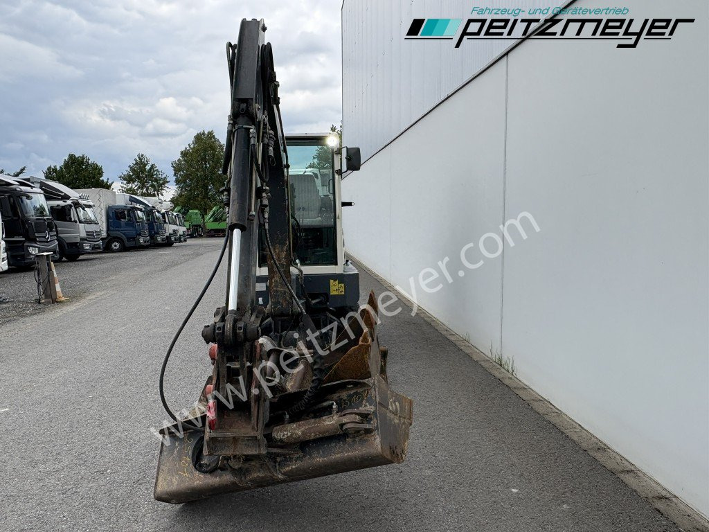 TEREX MINIBAGGER TC 35 mit hydr. Schwenklöffel 1.300 mm - Mini pelle: photos 5 TEREX MINIBAGGER TC 35 mit hydr. Schwenklöffel 1.300 mm - Mini pelle: photos 5