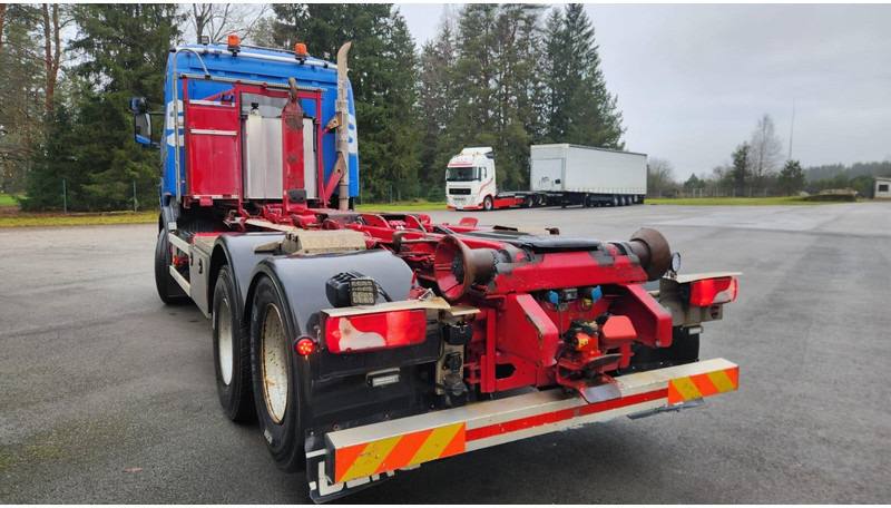 Scania R560 LB6X2HSZ - FULL STEEL - Camion ampliroll: photos 4 Scania R560 LB6X2HSZ - FULL STEEL - Camion ampliroll: photos 4
