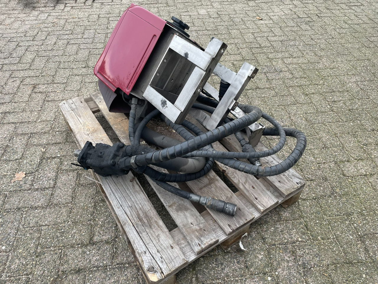 Onbekend 2x gardner denver agr hydro set incl pomp / working floor - Matériel de chantier: photos 3 Onbekend 2x gardner denver agr hydro set incl pomp / working floor - Matériel de chantier: photos 3