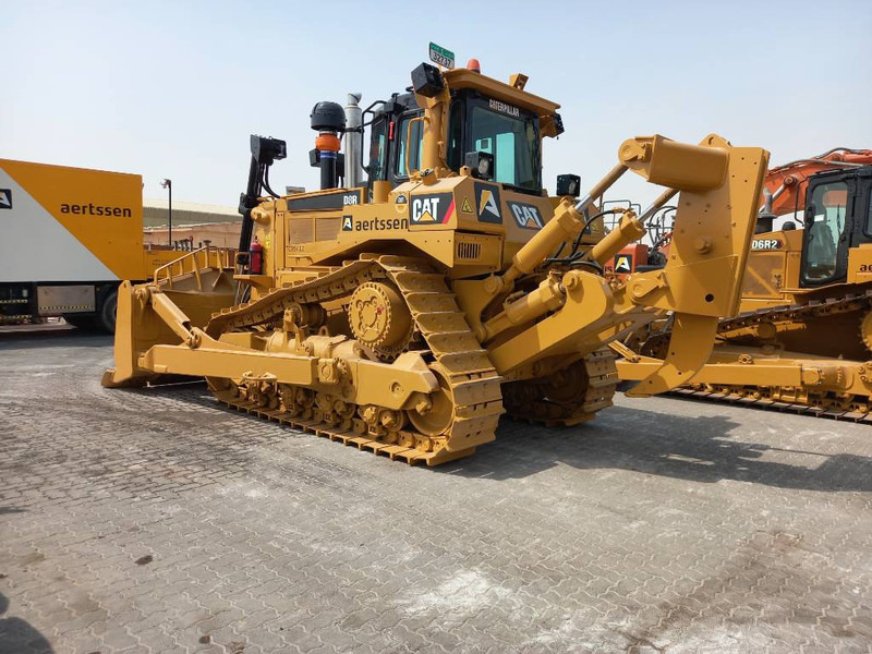 Cat D8R (Abu Dhabi) - Bulldozer: photos 3 Cat D8R (Abu Dhabi) - Bulldozer: photos 3
