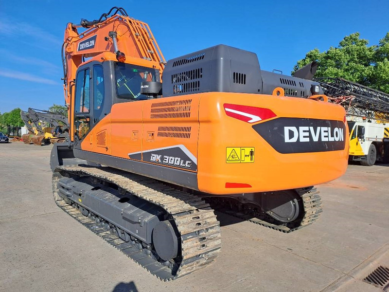 Doosan DX 300 LC-7M (UNUSED, 4 Pieces available) - Pelle sur chenille: photos 2 Doosan DX 300 LC-7M (UNUSED, 4 Pieces available) - Pelle sur chenille: photos 2