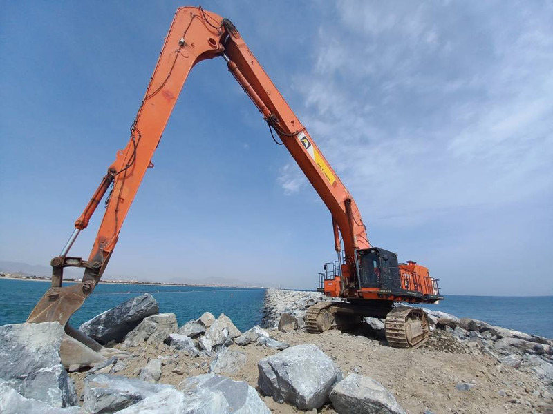 Hitachi EX 1200-6 - Pelle: photos 1 Hitachi EX 1200-6 - Pelle: photos 1