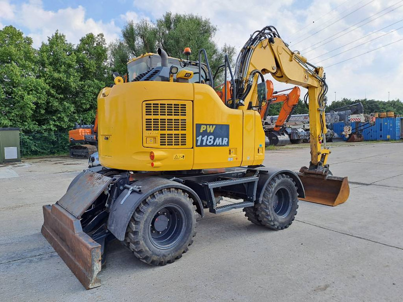 Komatsu PW118MR-11 - Pelle sur pneus: photos 4 Komatsu PW118MR-11 - Pelle sur pneus: photos 4