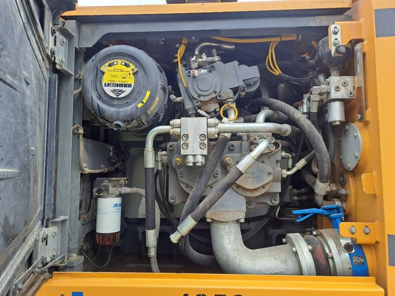 Pelle sur chenille Liebherr R 946: photos 18 Pelle sur chenille Liebherr R 946: photos 18