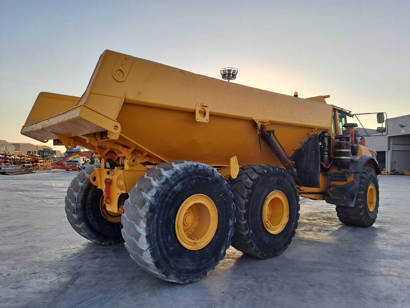 Volvo A40F (Abu Dhabi) - Tombereau articulé: photos 4 Volvo A40F (Abu Dhabi) - Tombereau articulé: photos 4