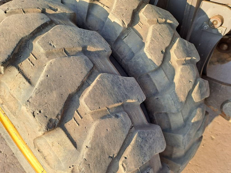 Pelle sur pneus Volvo EW160E: photos 16