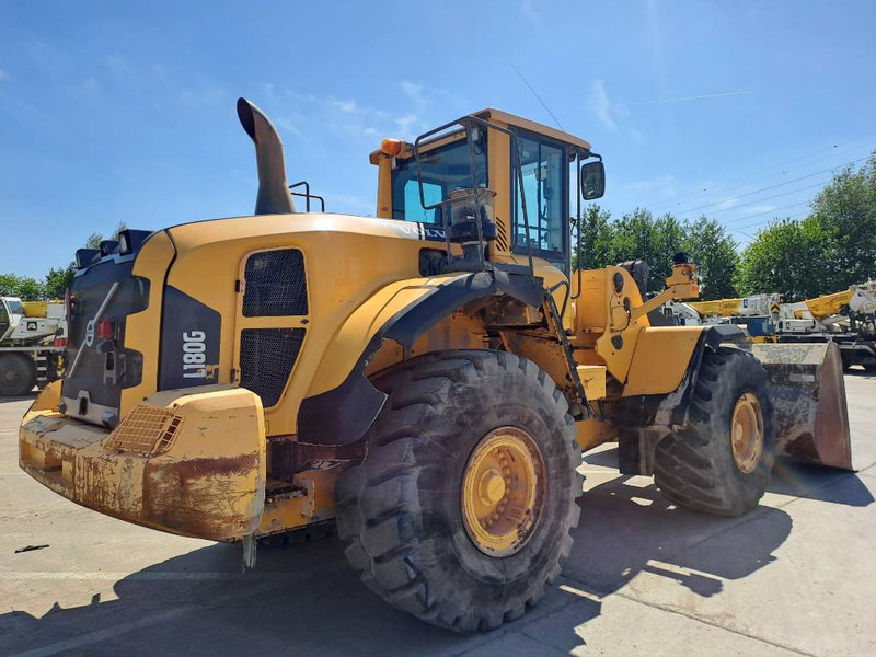 Volvo L180G - Chargeuse sur pneus: photos 4 Volvo L180G - Chargeuse sur pneus: photos 4