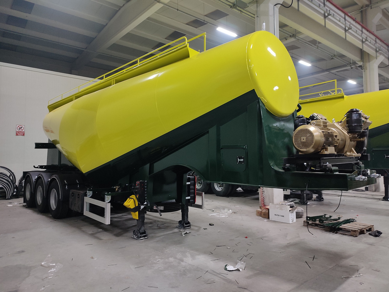 SINAN Steel V type - Citerne pulvérulente: photos 3 SINAN Steel V type - Citerne pulvérulente: photos 3