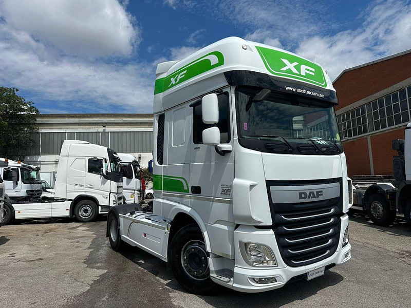 DAF XF 460 - Tracteur routier: photos 2 DAF XF 460 - Tracteur routier: photos 2