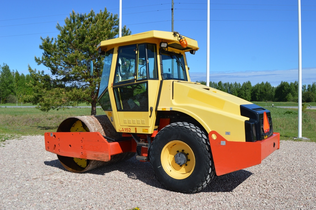 DYNAPAC CA152D - Compacteur: photos 4 DYNAPAC CA152D - Compacteur: photos 4