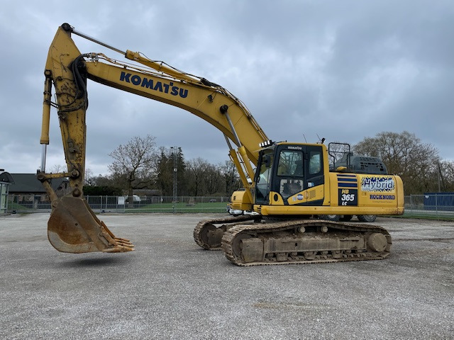 KOMATSU HB365LC-3 - Pelle sur chenille: photos 1 KOMATSU HB365LC-3 - Pelle sur chenille: photos 1