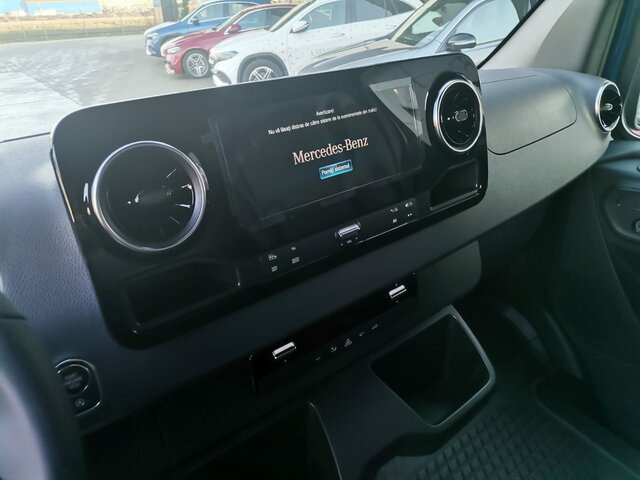 MERCEDES-BENZ Sprinter 315 cdi KA 3259 9G-TRONIC+LED+CLIMA... - Fourgon utilitaire: photos 3 MERCEDES-BENZ Sprinter 315 cdi KA 3259 9G-TRONIC+LED+CLIMA... - Fourgon utilitaire: photos 3