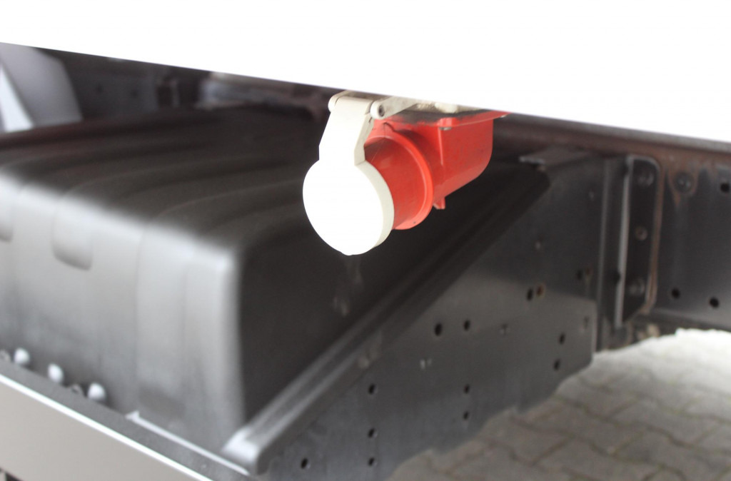 MAN TGL 12.250  E5   CX 600 Bi-Temp  Strom Tür LBW - crédit-bail MAN TGL 12.250  E5   CX 600 Bi-Temp  Strom Tür LBW: photos 7 MAN TGL 12.250  E5   CX 600 Bi-Temp  Strom Tür LBW - crédit-bail MAN TGL 12.250  E5   CX 600 Bi-Temp  Strom Tür LBW: photos 7