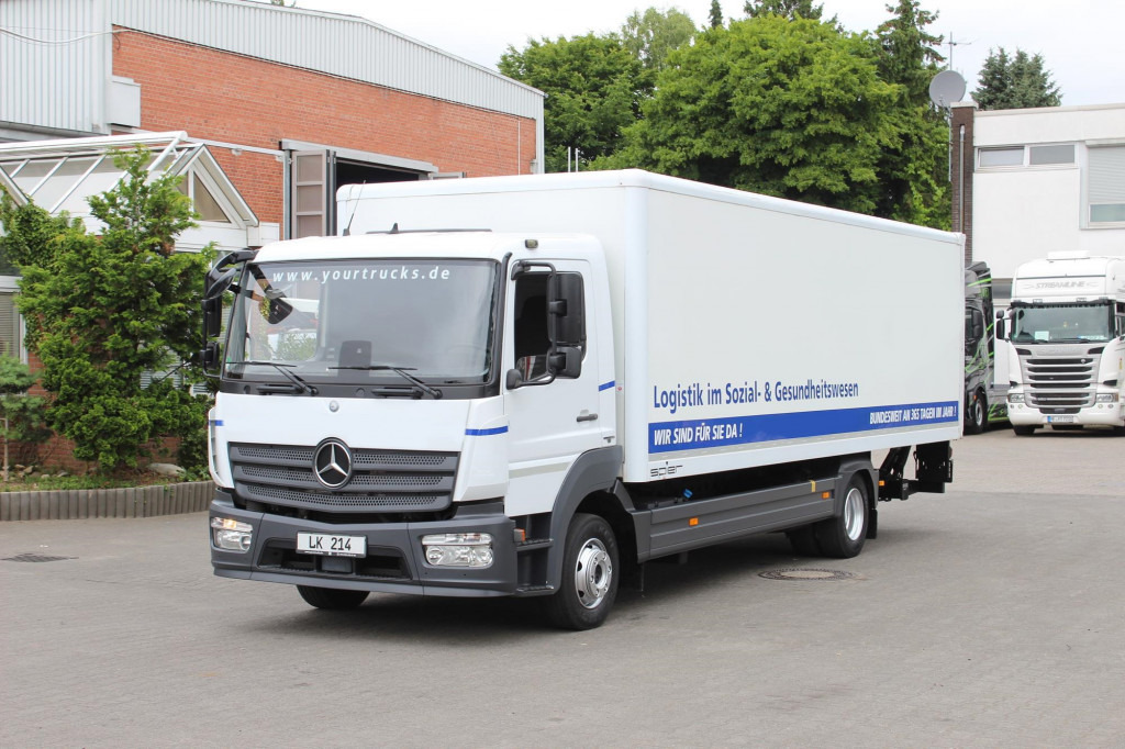 Mercedes-Benz Atego 1221 E6 Koffer Flach! Schalter LBW ACC - Camion fourgon: photos 1 Mercedes-Benz Atego 1221 E6 Koffer Flach! Schalter LBW ACC - Camion fourgon: photos 1