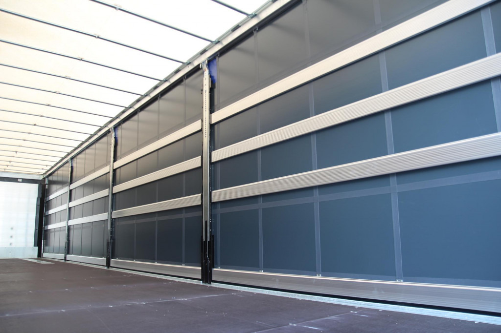 SCHMITZ Plane Edscha Liftachse Pal.-Kasten NEU !!! - Semi-remorque rideaux coulissants: photos 2 SCHMITZ Plane Edscha Liftachse Pal.-Kasten NEU !!! - Semi-remorque rideaux coulissants: photos 2