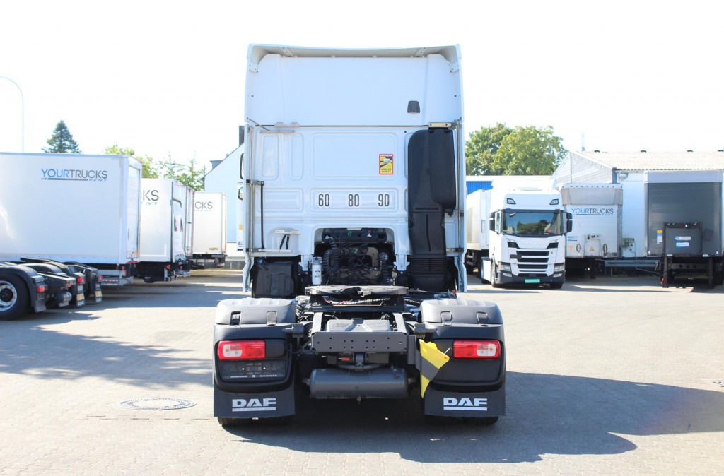 Tracteur routier Daf 530 SSC Retarder Kühlbox 2 Tanks Standklima: photos 11 Tracteur routier Daf 530 SSC Retarder Kühlbox 2 Tanks Standklima: photos 11