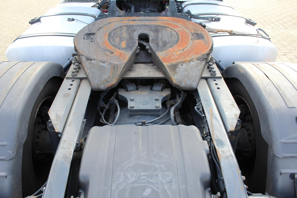 Iveco S-Way 510 Retarder Alufelgen Navi 2 x Kühlbox - Tracteur routier: photos 2 Iveco S-Way 510 Retarder Alufelgen Navi 2 x Kühlbox - Tracteur routier: photos 2