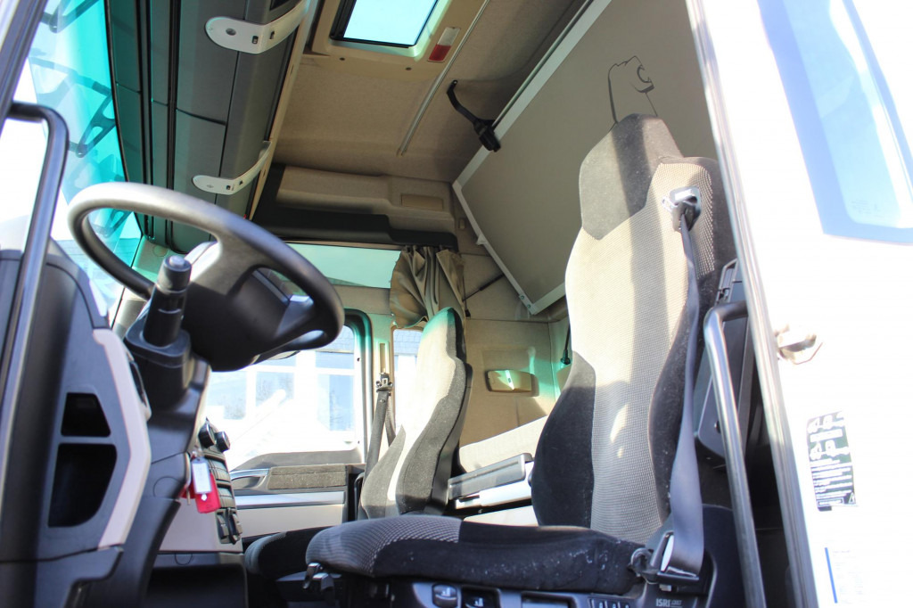 MAN TGX 18.510 E6 XXL Retarder Kühlbox Navi VIN: LP - Tracteur routier: photos 4 MAN TGX 18.510 E6 XXL Retarder Kühlbox Navi VIN: LP - Tracteur routier: photos 4