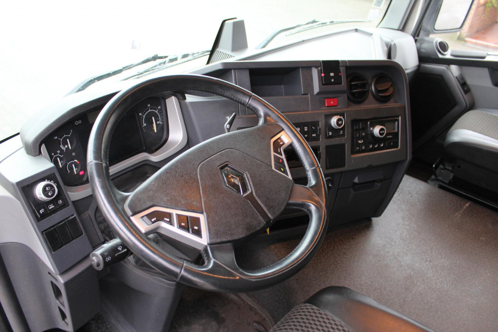 Renault T460 Retarder 2 Tanks Standklima VIN : KD - Tracteur routier: photos 5 Renault T460 Retarder 2 Tanks Standklima VIN : KD - Tracteur routier: photos 5