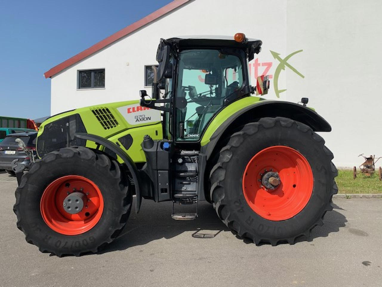 CLAAS Axion 870 CMATIC mit GPS S10, RTK, 3255 Bh - Tracteur agricole: photos 2 CLAAS Axion 870 CMATIC mit GPS S10, RTK, 3255 Bh - Tracteur agricole: photos 2