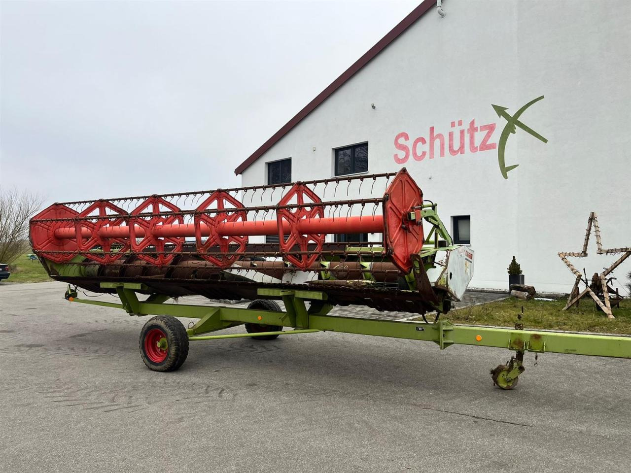 CLAAS CLAAS C660 Autocontour + Transportwagen - Accessoire aux ensileuses: photos 2 CLAAS CLAAS C660 Autocontour + Transportwagen - Accessoire aux ensileuses: photos 2