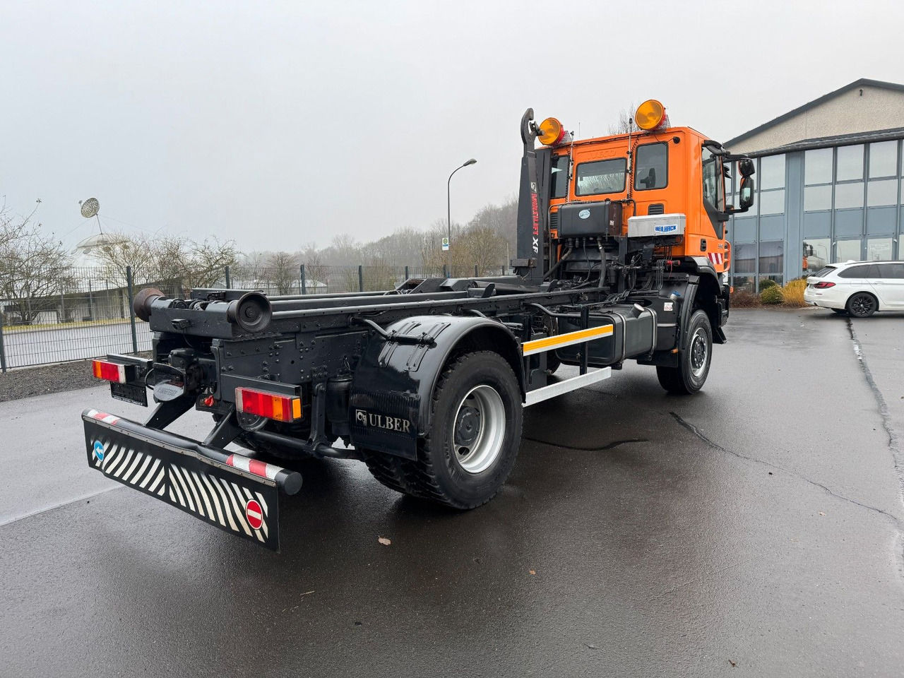 Iveco Trakker 330 4x4 Multilift XR 10 S Winterdienst Iveco Trakker 330 4x4 Multilift XR 10 S Winterdienst - Camion ampliroll: photos 5 Iveco Trakker 330 4x4 Multilift XR 10 S Winterdienst Iveco Trakker 330 4x4 Multilift XR 10 S Winterdienst - Camion ampliroll: photos 5