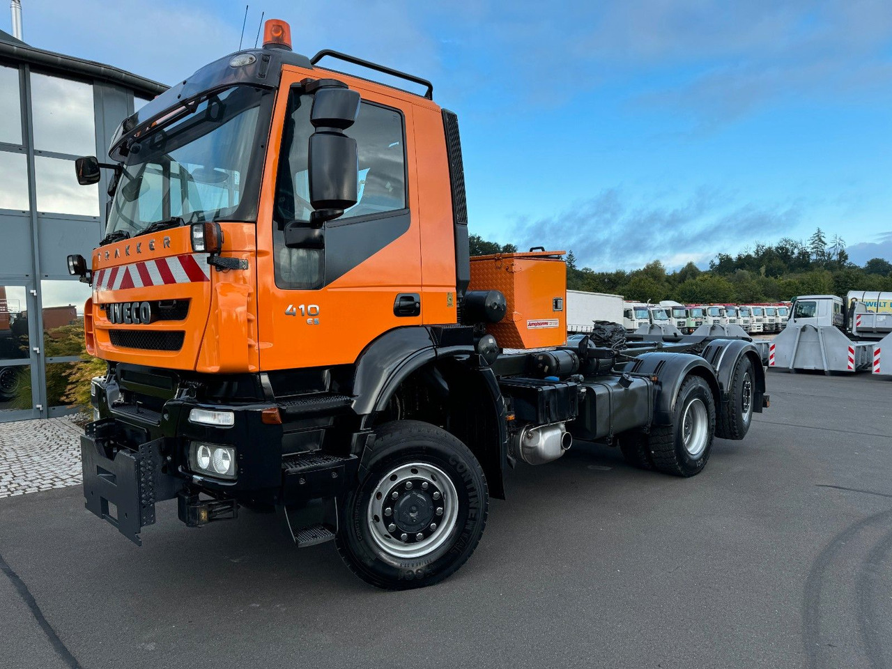 Iveco Trakker 410 E 5 6x4/2 Winterdienst / Lift/Lenka. Iveco Trakker 410 E 5 6x4/2 Winterdienst / Lift/Lenka. - Camion benne: photos 1 Iveco Trakker 410 E 5 6x4/2 Winterdienst / Lift/Lenka. Iveco Trakker 410 E 5 6x4/2 Winterdienst / Lift/Lenka. - Camion benne: photos 1