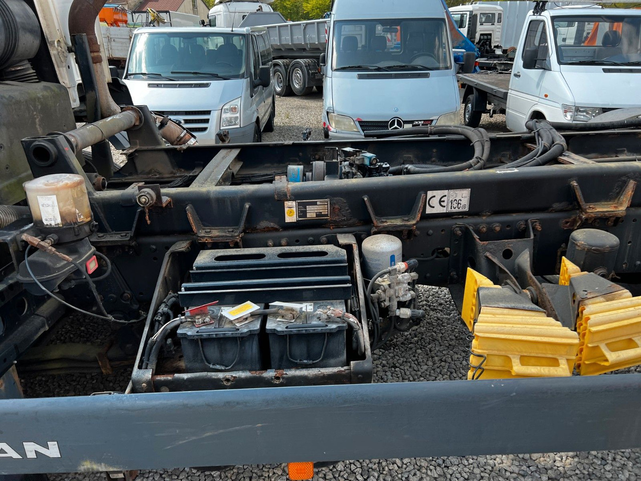 Benne à ordures ménagères MAN 26.360 6x2 Fahrgestell Hydraulik MAN 26.360 6x2 Fahrgestell Hydraulik: photos 12