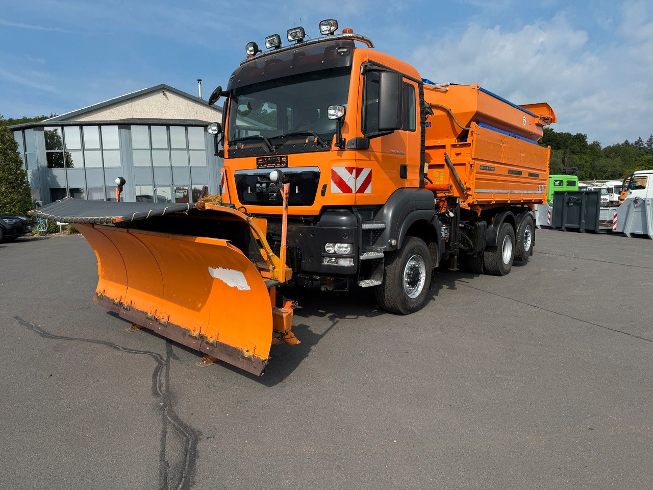 MAN TGS 28.400 6x4-4 BL Kipper / Kran / Winterdienst - Camion benne, Camion grue: photos 1 MAN TGS 28.400 6x4-4 BL Kipper / Kran / Winterdienst - Camion benne, Camion grue: photos 1