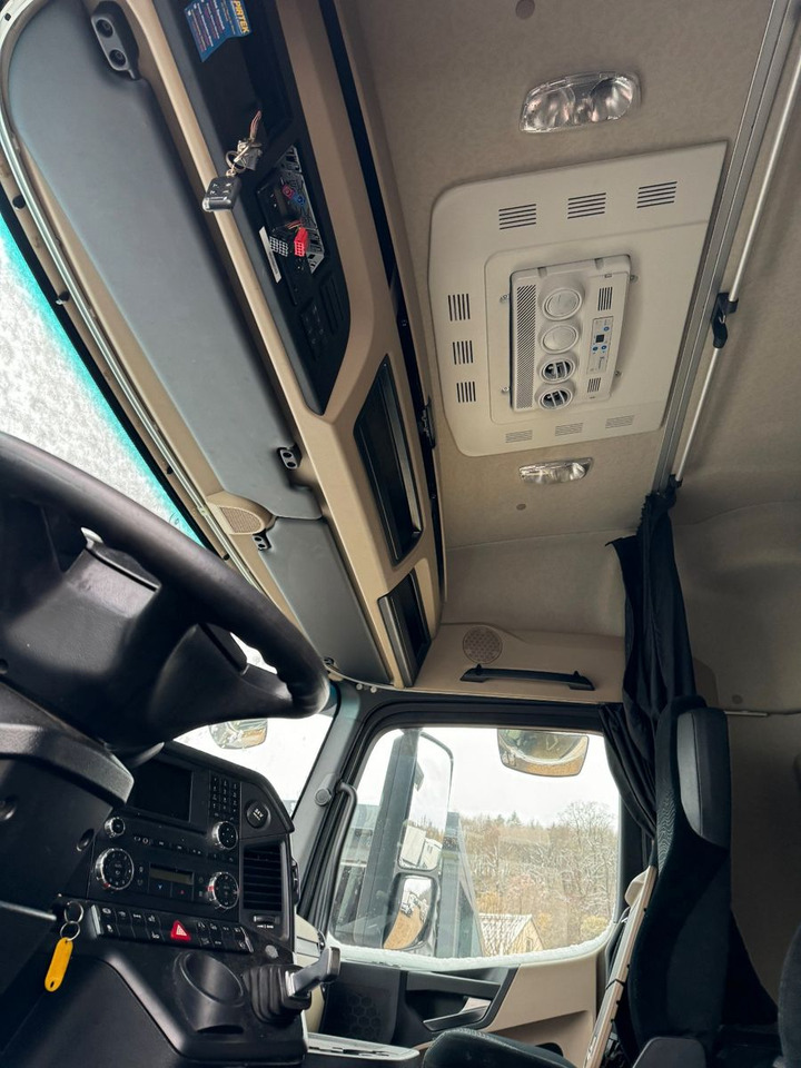 Mercedes-Benz Actros 2542 6x2 - Getriebeschaden- Mercedes-Benz Actros 2542 6x2 - Getriebeschaden- - Camion porte-conteneur/ Caisse mobile: photos 3 Mercedes-Benz Actros 2542 6x2 - Getriebeschaden- Mercedes-Benz Actros 2542 6x2 - Getriebeschaden- - Camion porte-conteneur/ Caisse mobile: photos 3