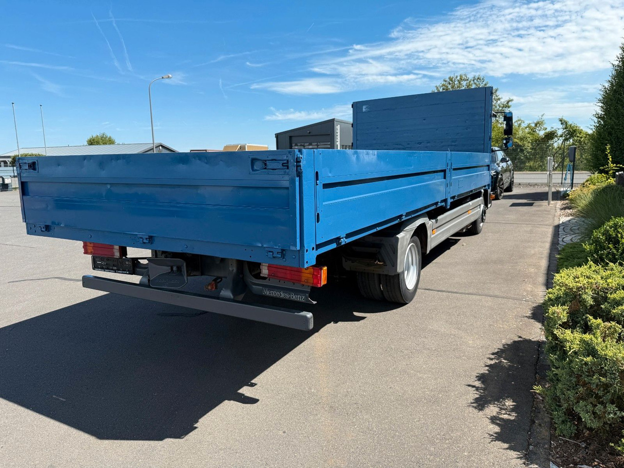Camion plateau Mercedes-Benz Atego 816  Euro 5 AHK + Druckluftanschlüssen: photos 13