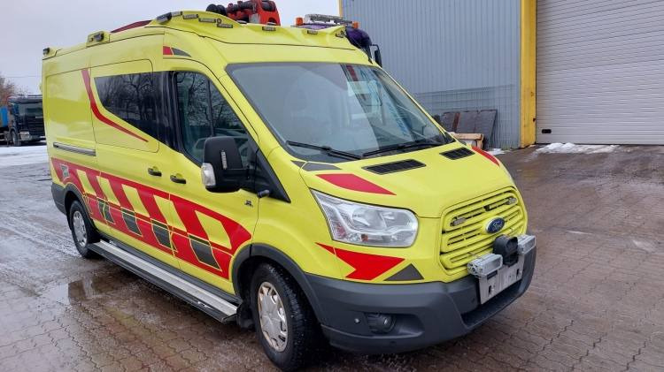 FORD TRANSIT 2,0TDI AMBULANCE KLIMA 1.2018 EURO 6, 3 UNITS - Ambulance: photos 1 FORD TRANSIT 2,0TDI AMBULANCE KLIMA 1.2018 EURO 6, 3 UNITS - Ambulance: photos 1