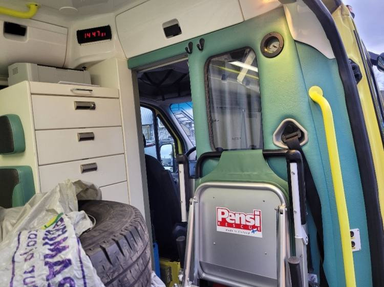 Ambulance MERCEDES – BENZ SPRINTER 2.2D AMBULANCE (PROFILE) KLIMA 11.2014 EURO 5: photos 9