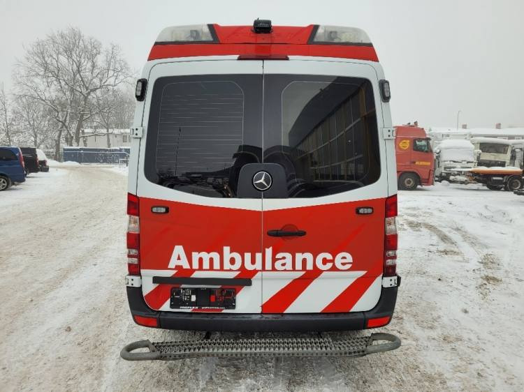 MERCEDES – BENZ SPRINTER 3.0D AMBULANCE (PROFILE) KLIMA 7.2015 EURO 6  - Ambulance: photos 5 MERCEDES – BENZ SPRINTER 3.0D AMBULANCE (PROFILE) KLIMA 7.2015 EURO 6  - Ambulance: photos 5