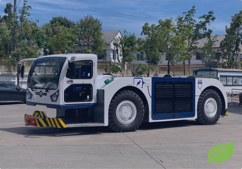 BlissFox 40E - Tracteur d'avions: photos 1 BlissFox 40E - Tracteur d'avions: photos 1
