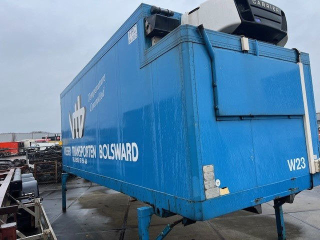 Schmitz Cargobull wko - Carrosserie frigorifique: photos 2 Schmitz Cargobull wko - Carrosserie frigorifique: photos 2